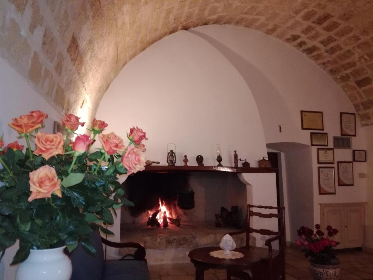 Agriturismo Torrevecchia Сан Панкрацио Салинтино Екстериор снимка